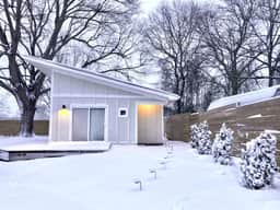 Modern guesthouse in downtown TR