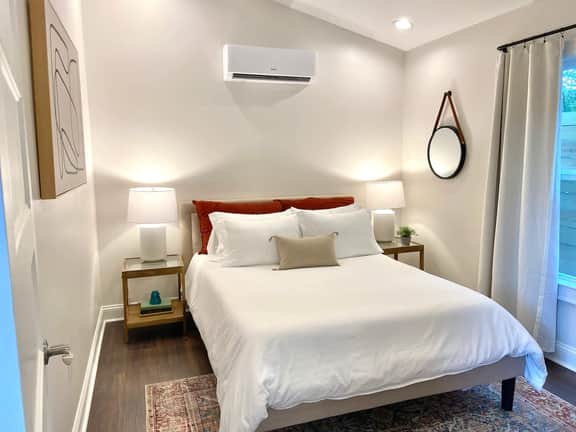 Modern guesthouse in downtown TR